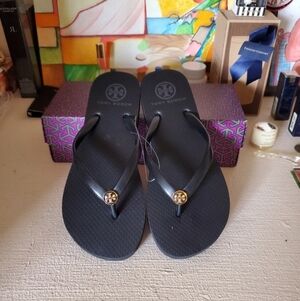 Tory Burch Flip Flops 6 M Discontinued design